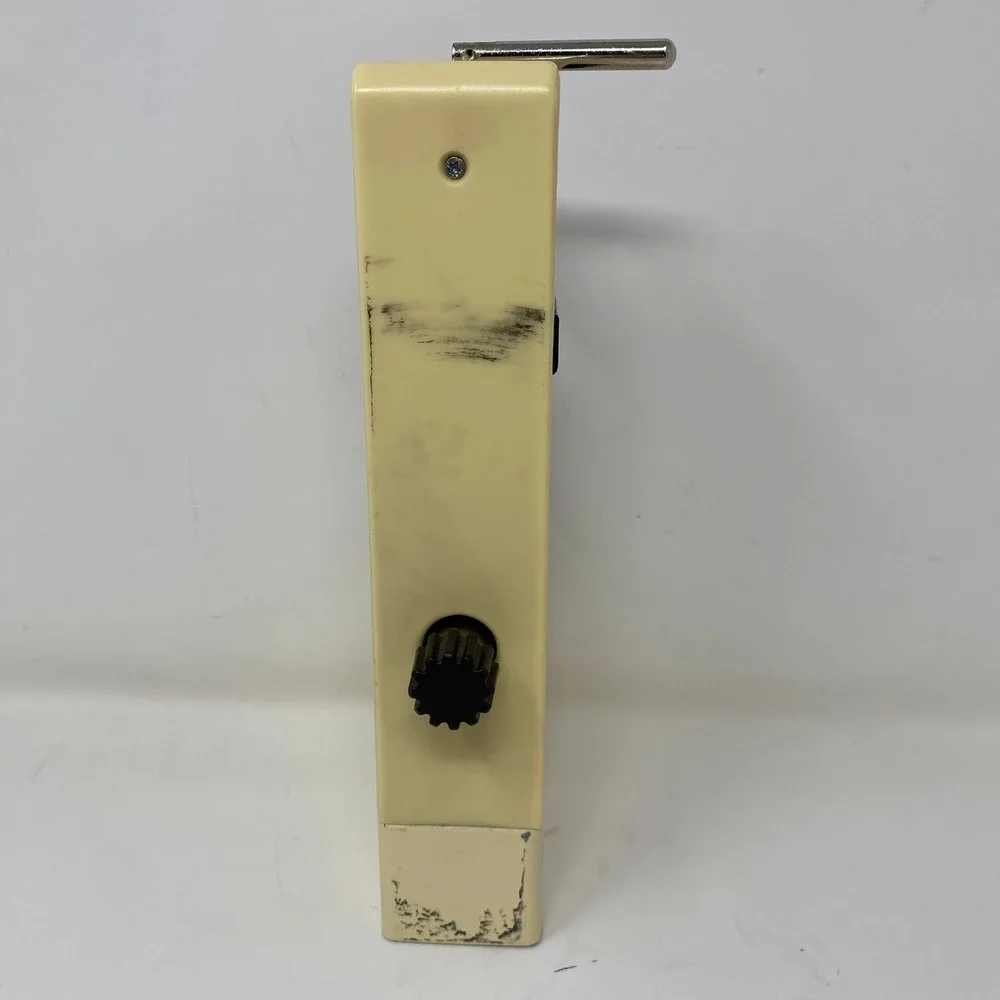 Back to Basics Grain‎ Mill Model 555 Manual Clamp On Grinder - Missing! Handle